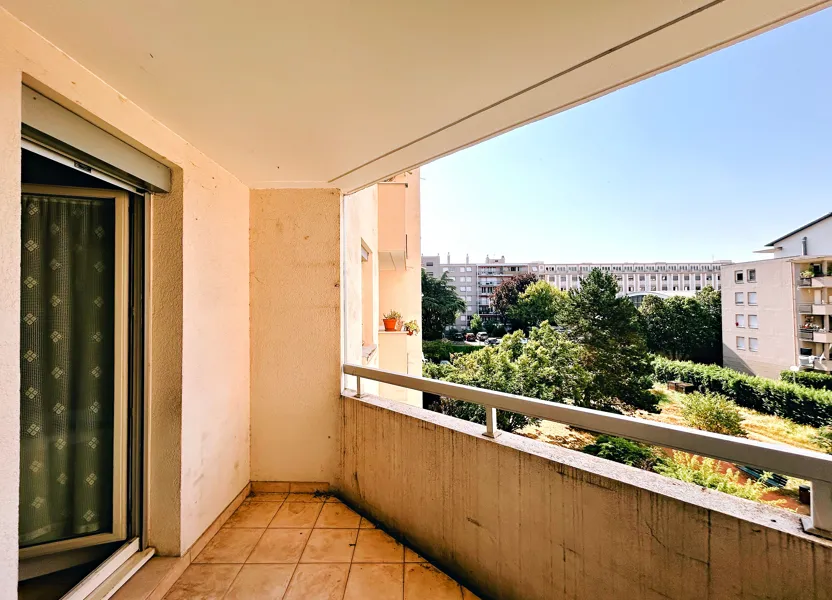 Flat Rue Étienne Richerand in Lyon