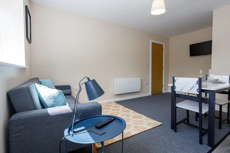 Flat Windsor Street in Salford