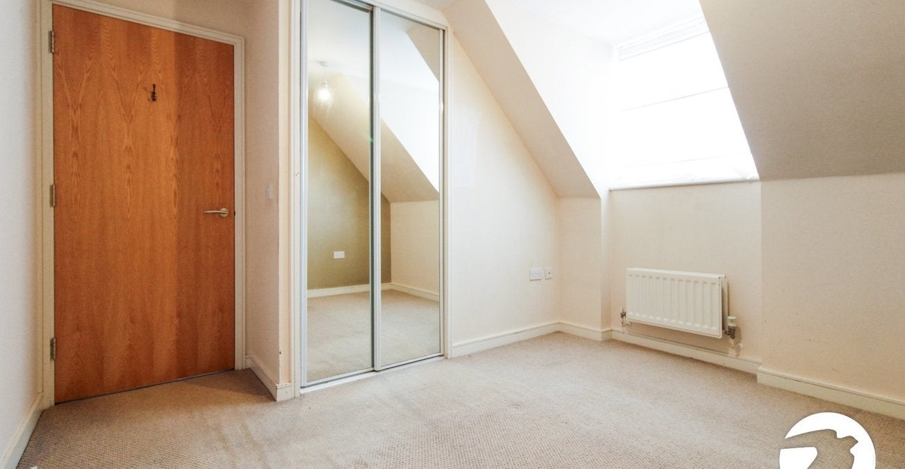 Flat London Road in Dartford
