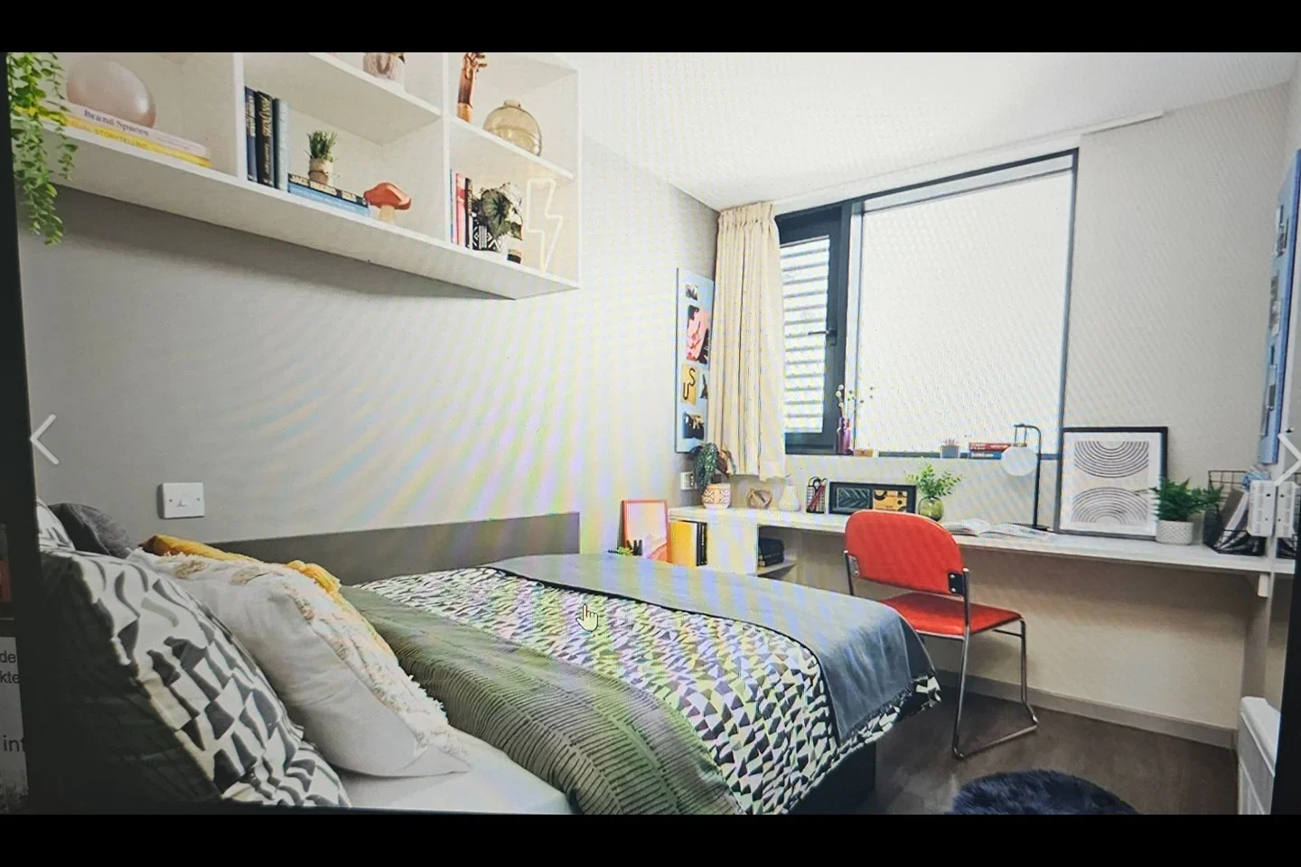 Room Olympic Way in Greater London