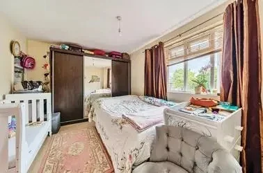House Murray Square in Greater London
