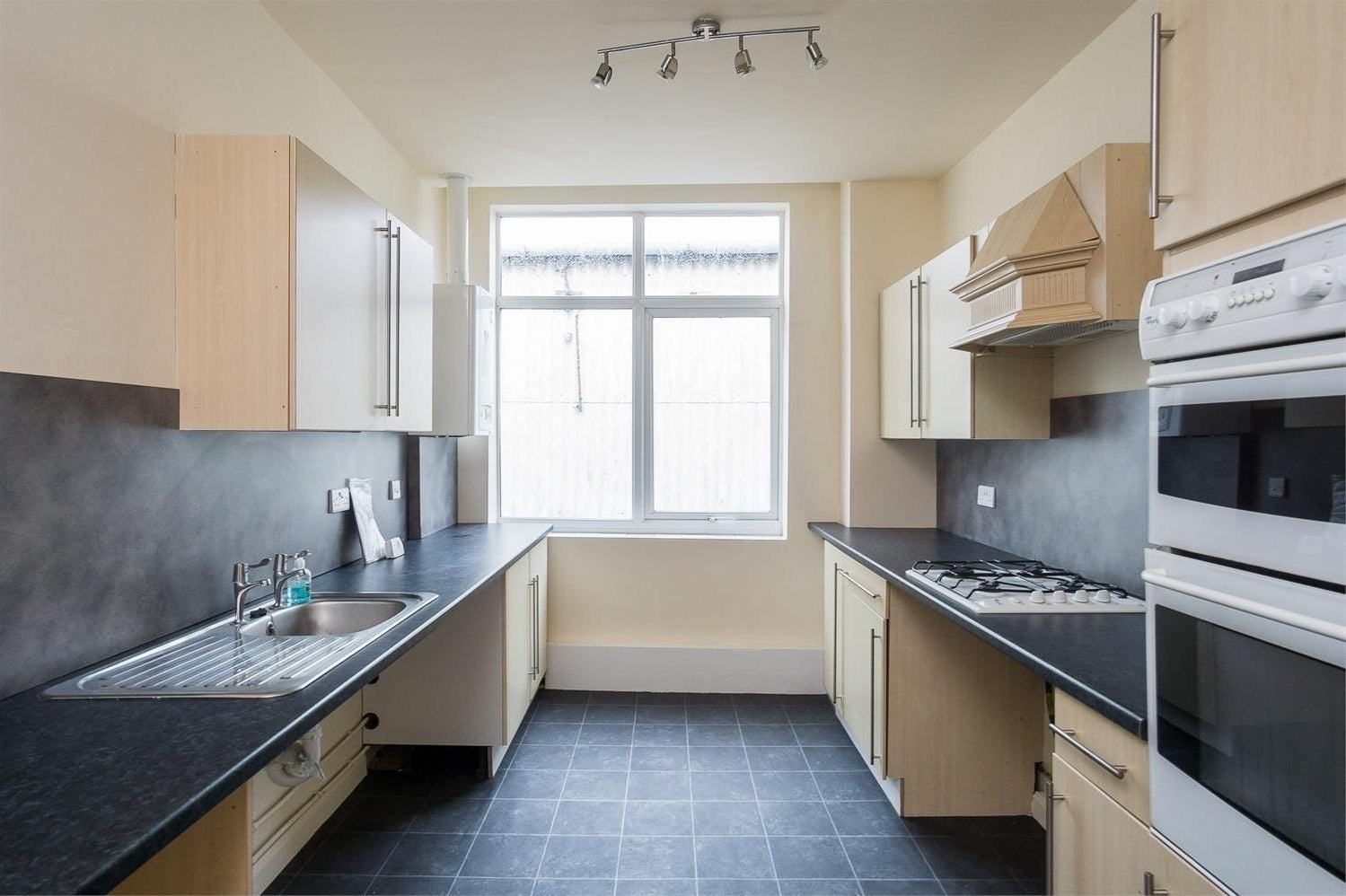 Flat Queen Street in Withernsea
