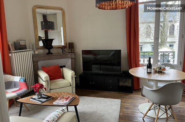 Flat Rue Claude Vignon in Tours