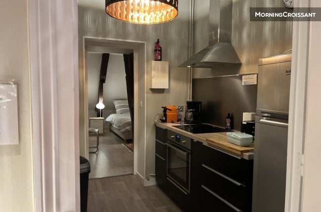 Flat Rue Claude Vignon in Tours