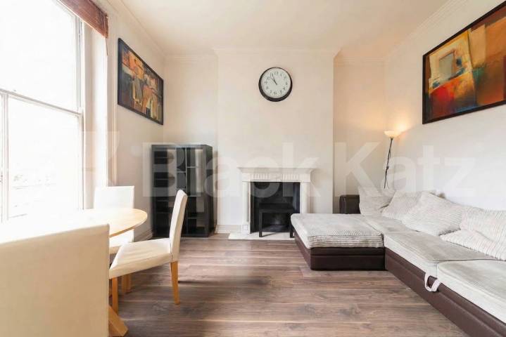 Flat Belsize Road in London