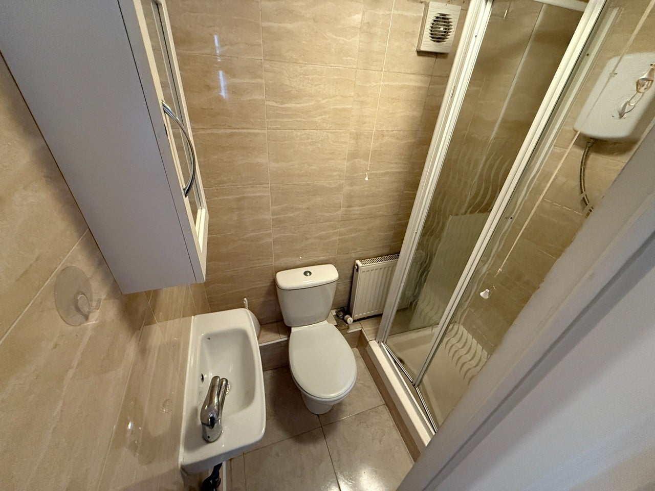 Flat Oakley Square in Greater London