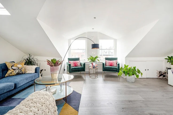 Flat Elgin Avenue in City of Westminster