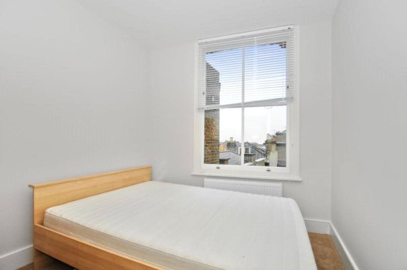 Flat Uxbridge Road in Greater London