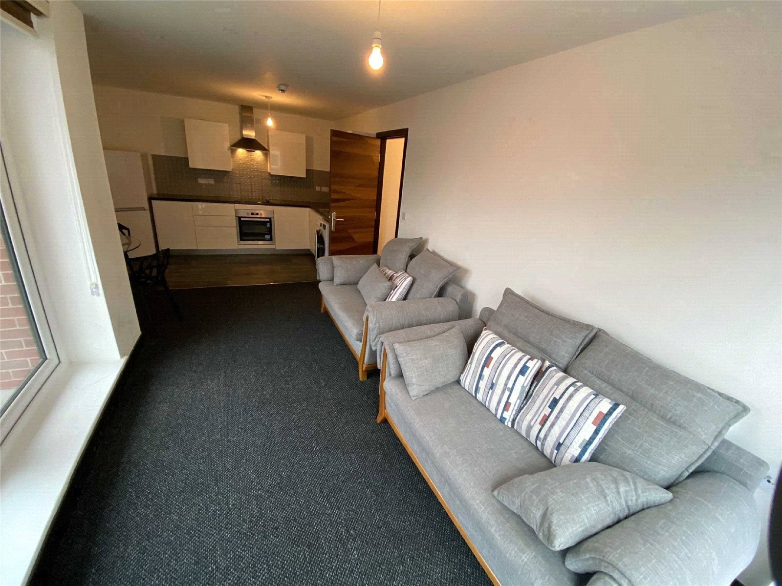 Flat Wilmslow Road in Manchester