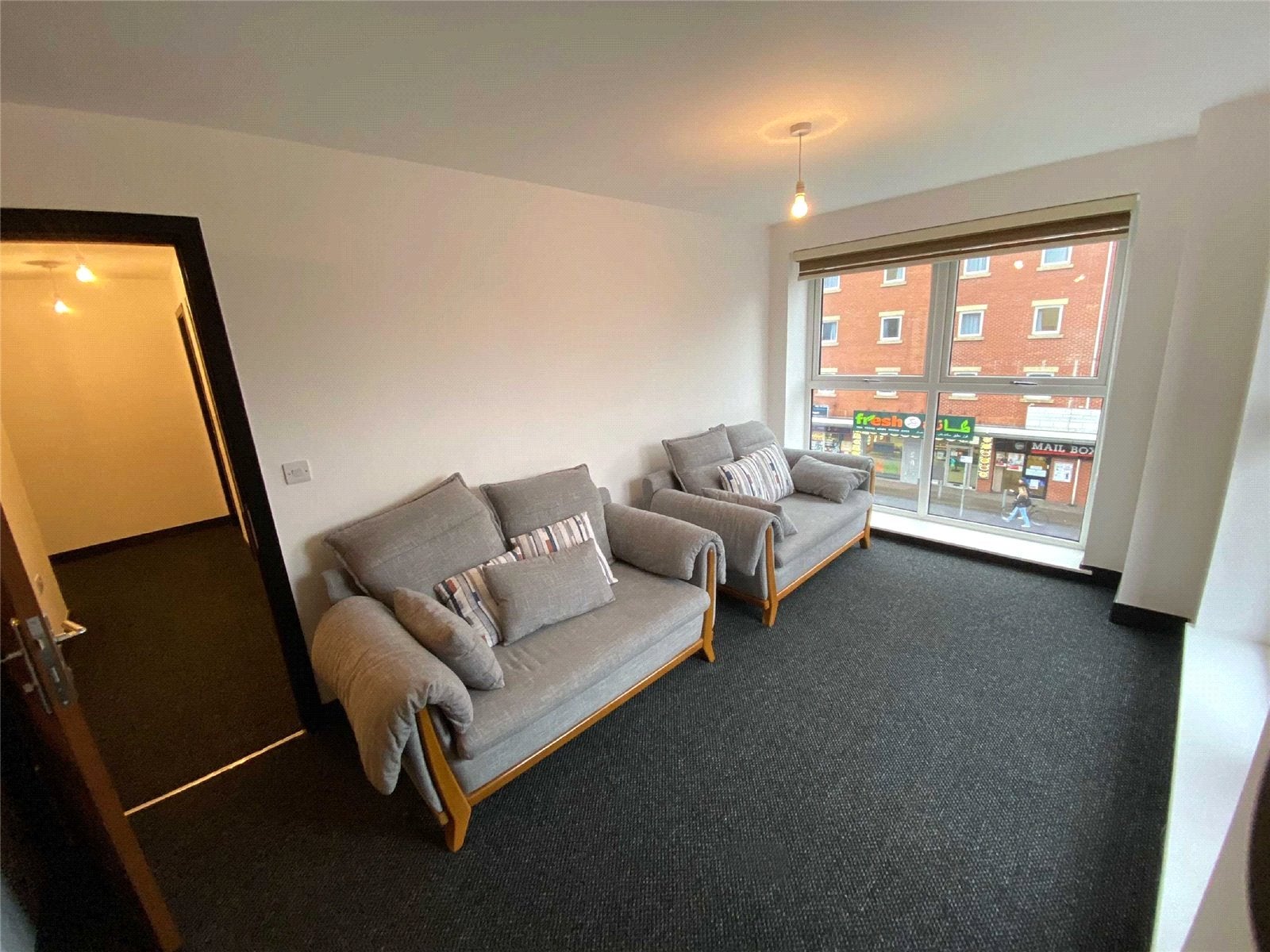 Flat Wilmslow Road in Manchester
