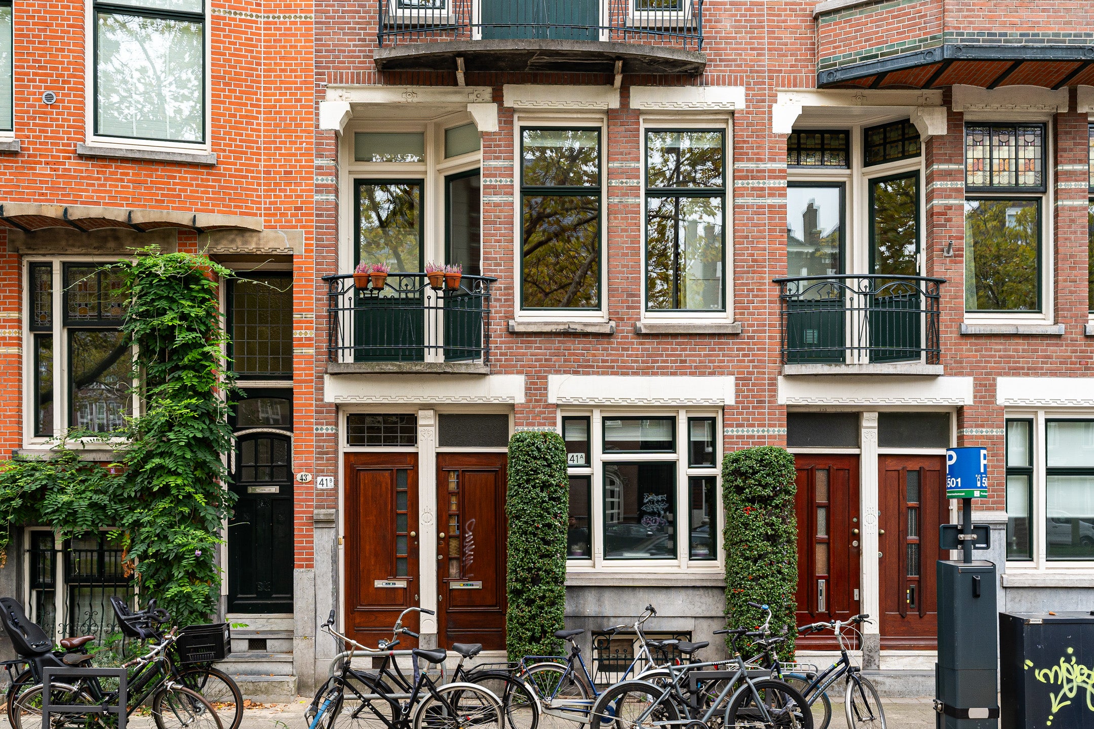 Huis Henegouwerlaan 41 A in Rotterdam