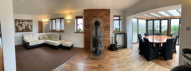 Room Elgin Road in Poole