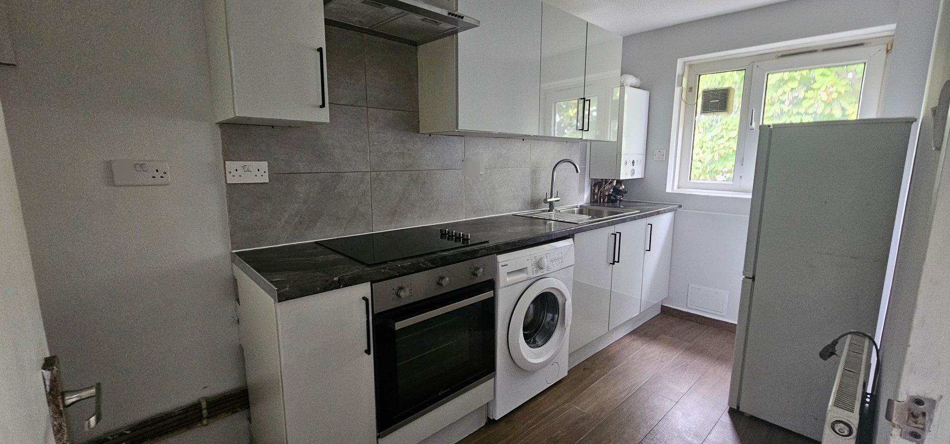 Flat Tilson Road in Greater London