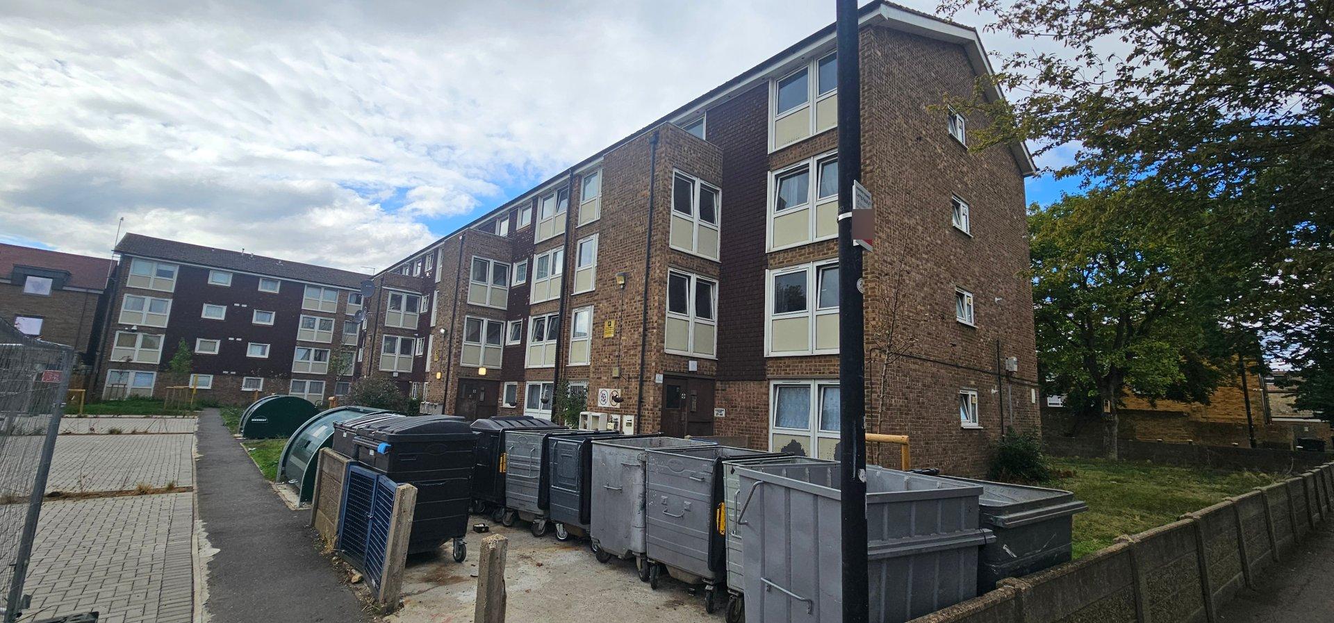 Flat Tilson Road in Greater London