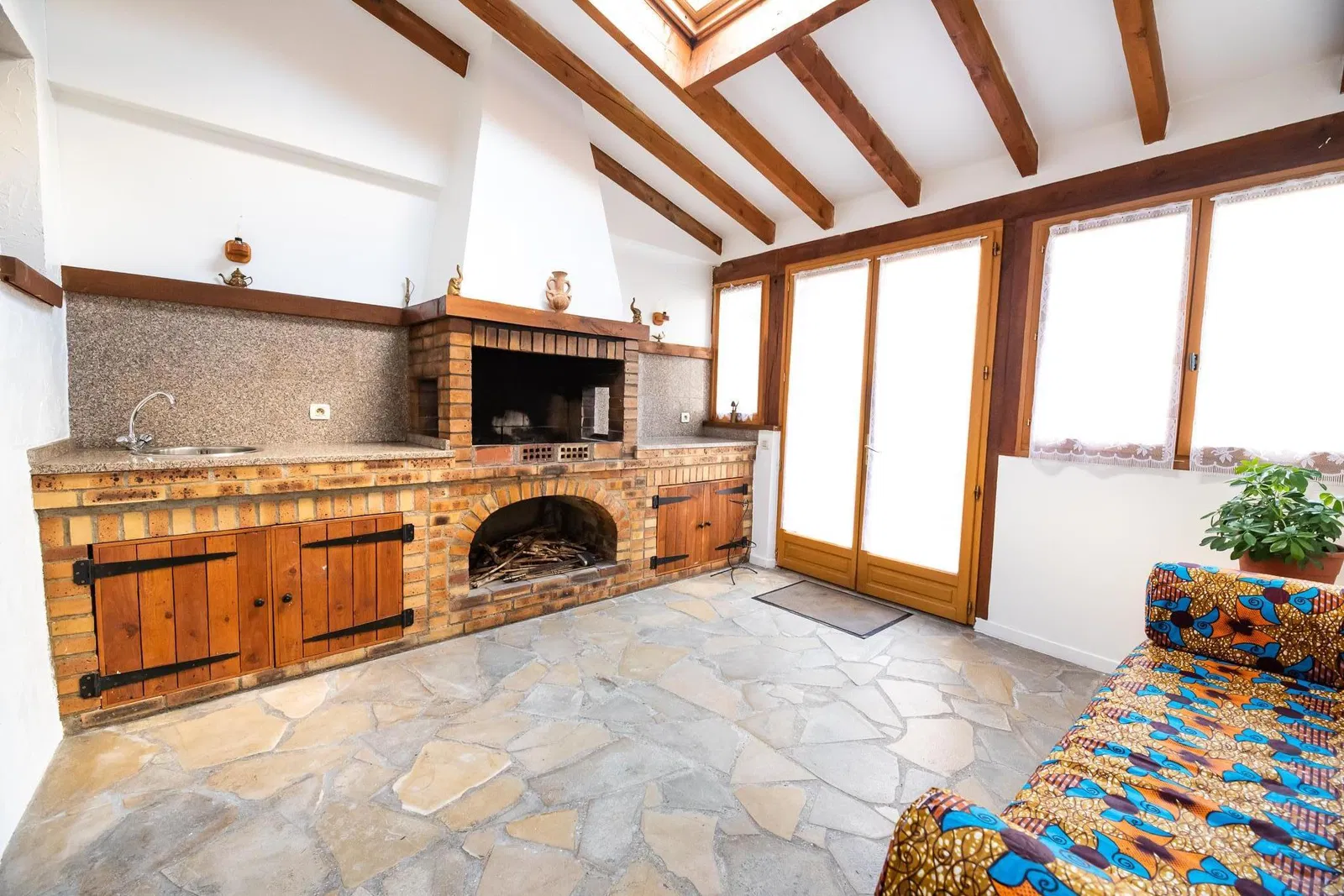 House Quai Hubertine Auclert in Bondy
