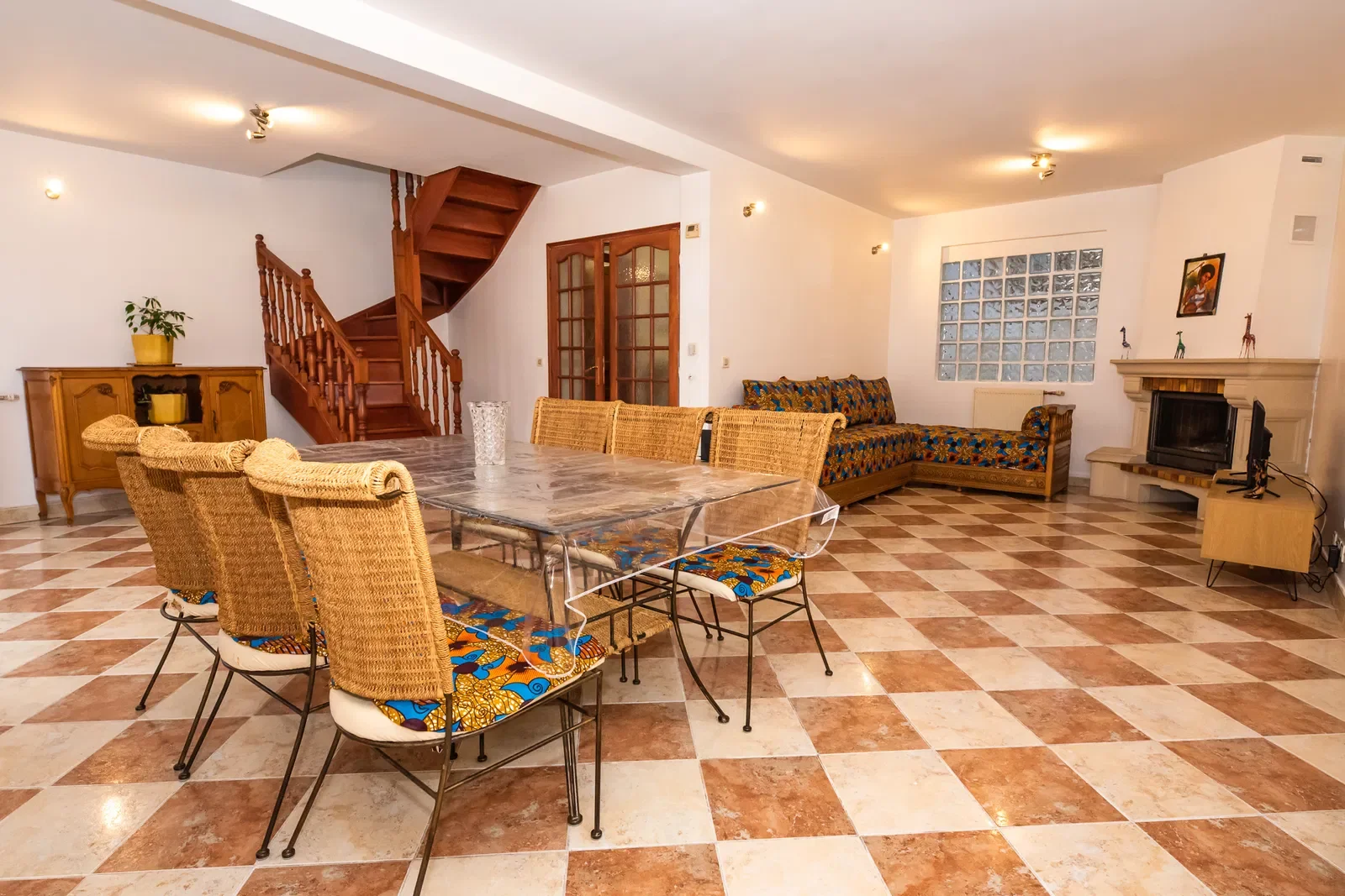 House Quai Hubertine Auclert in Bondy