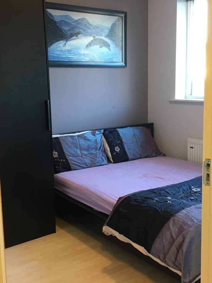 Room Founders Close in Greater London