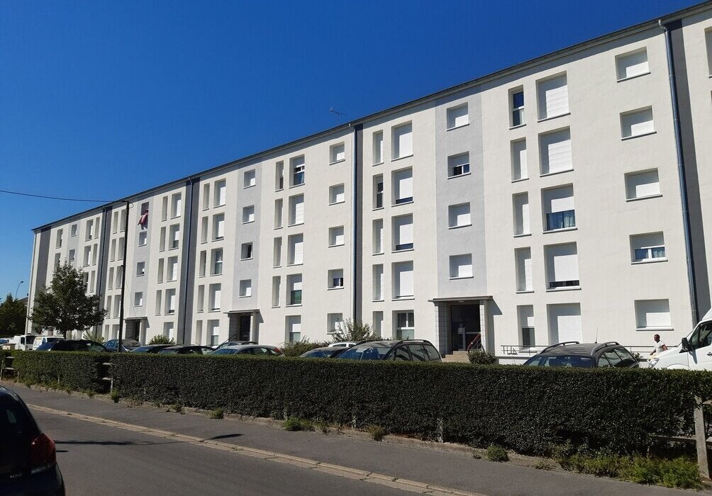 Flat Rue Charles Péguy in Charleville-Mézières
