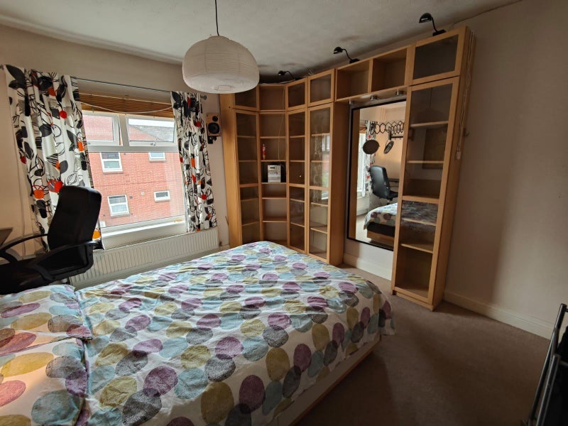 Room City Road in Nottingham