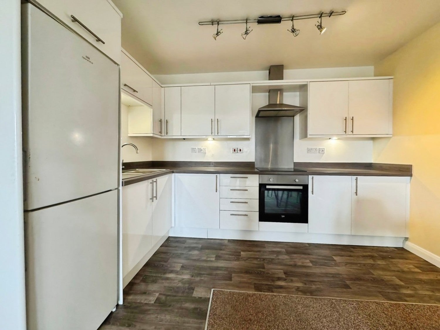 Flat Aberford Road in Leeds
