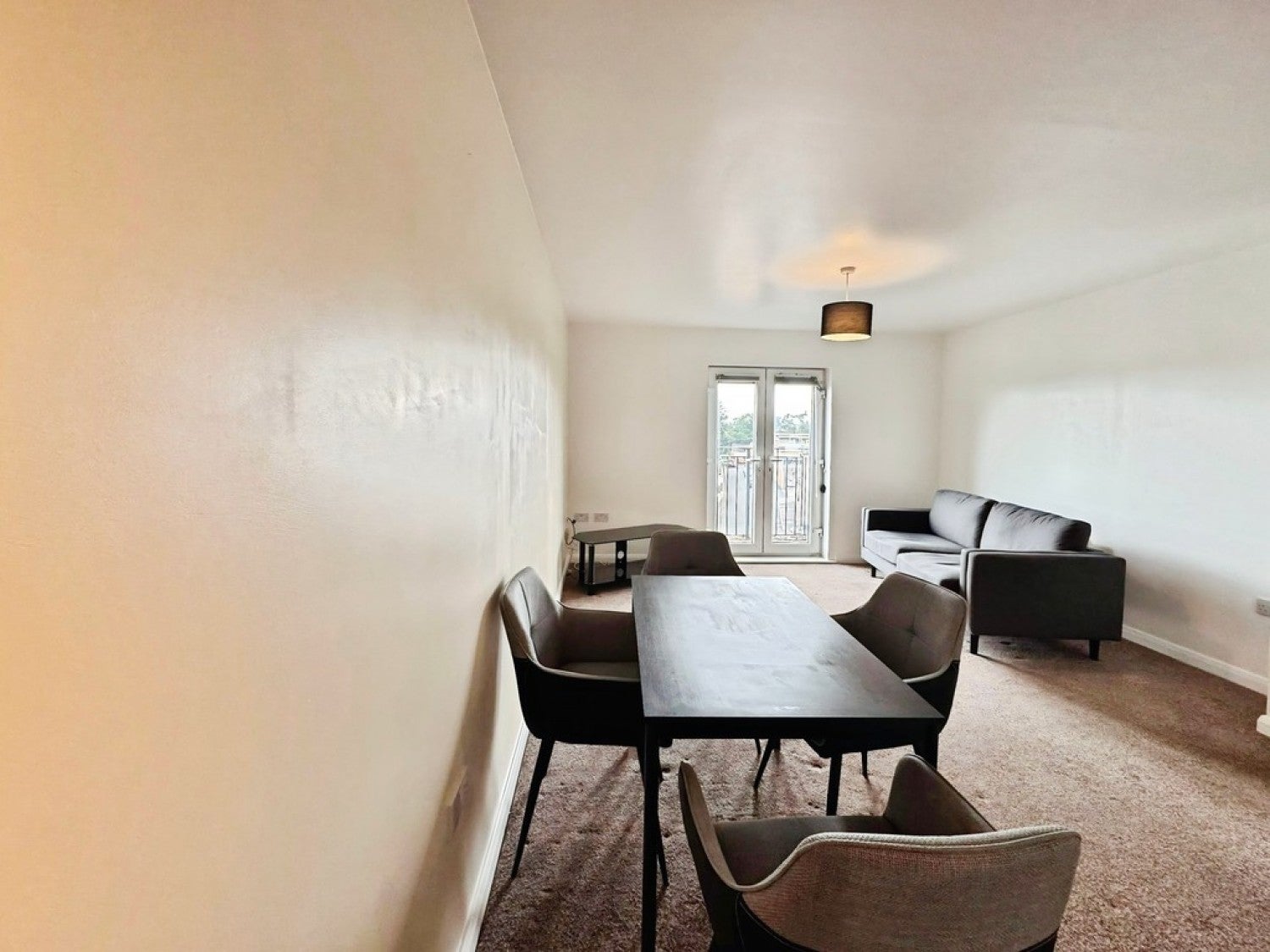 Flat Aberford Road in Leeds