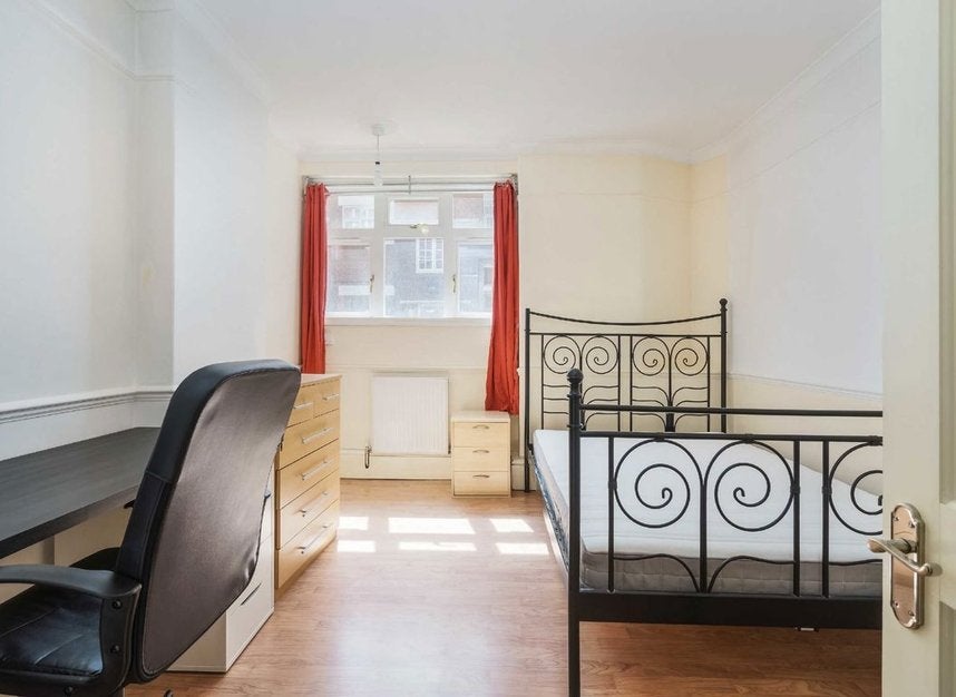 Flat Herbrand Street in Greater London
