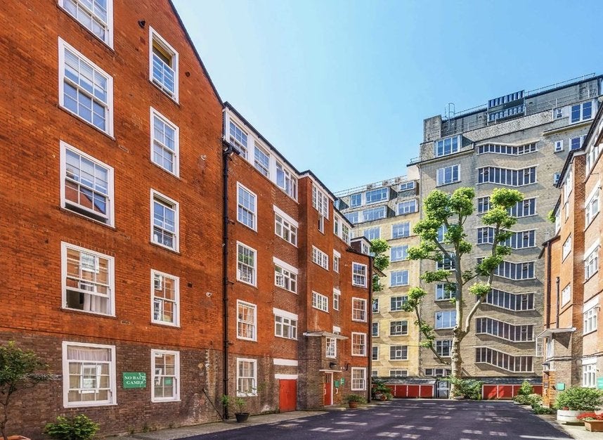 Flat Herbrand Street in Greater London