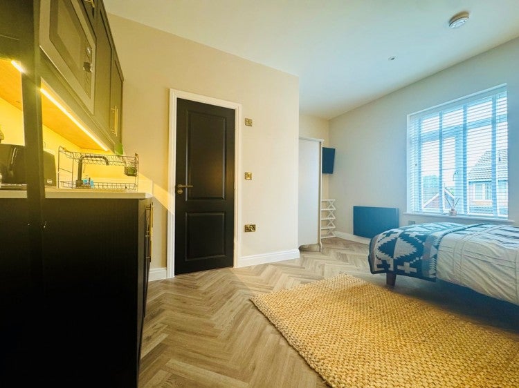 Room Arthur Street in Salford