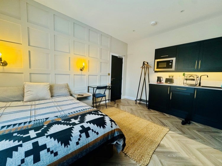 Room Arthur Street in Salford
