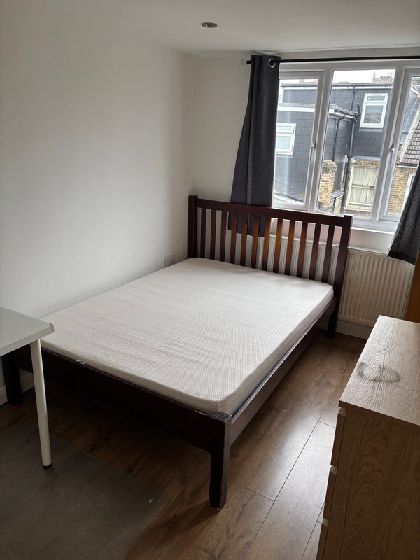 Room Prince George Road in Greater London