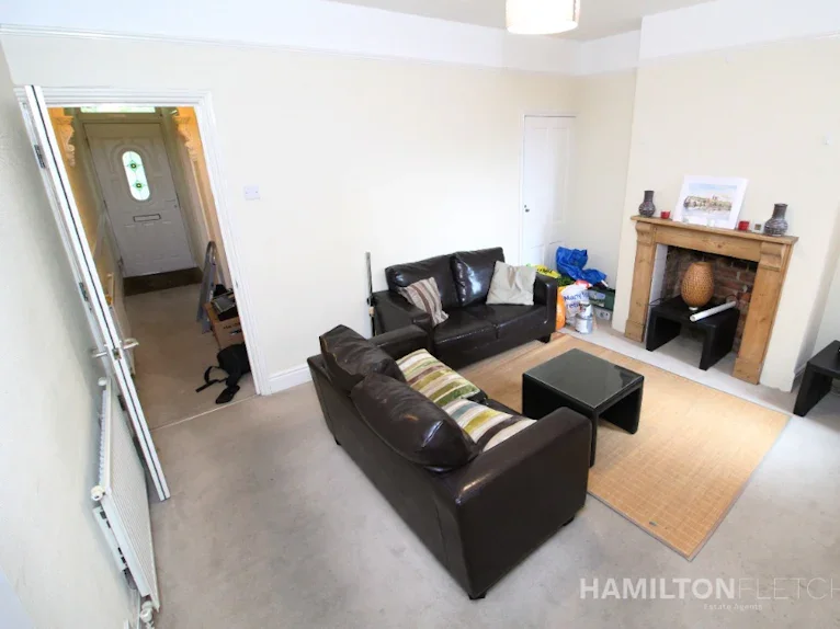 Flat Basingstoke Road in Reading