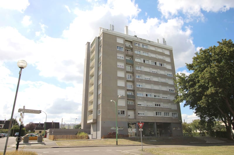 Flat Rue Jean Perrin in Saint-Étienne-du-Rouvray