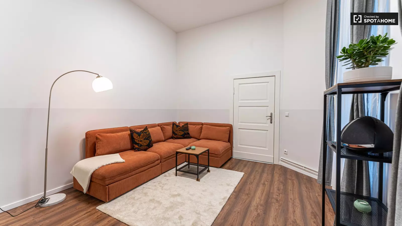 Wohnung Stralauer Allee in Berlin