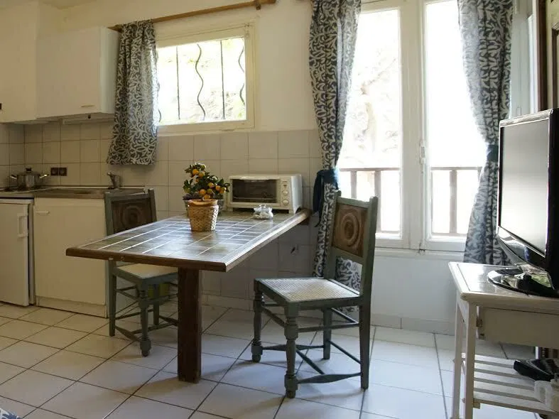 Appartement Avenue de la Sablière à Hyères