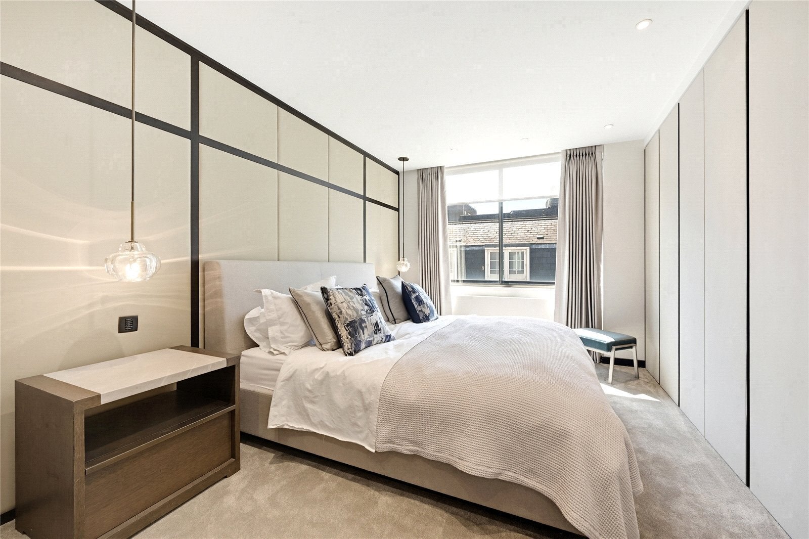 Flat Curzon Street in City of Westminster