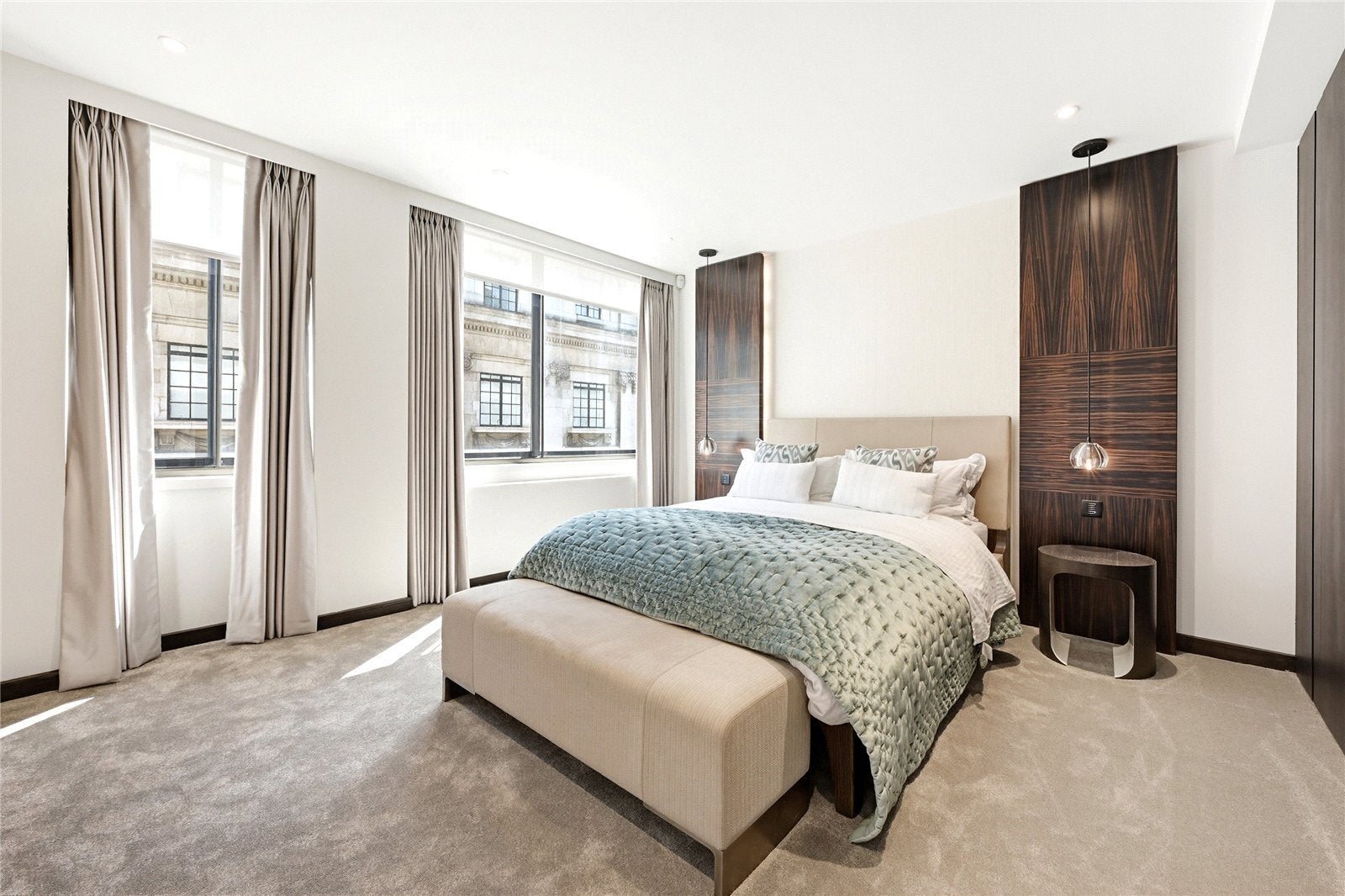 Flat Curzon Street in City of Westminster