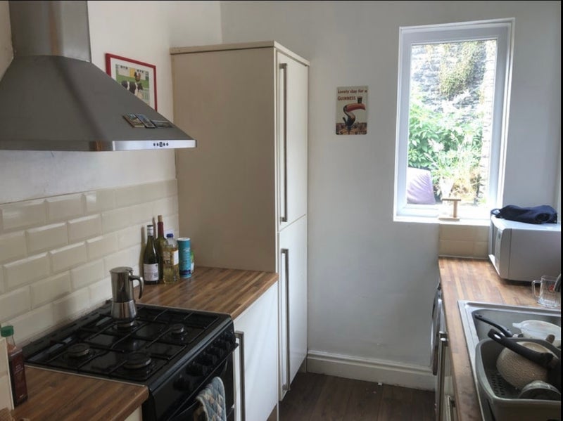 Room Yeomans Road in Sheffield