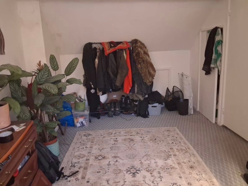 Room Yeomans Road in Sheffield