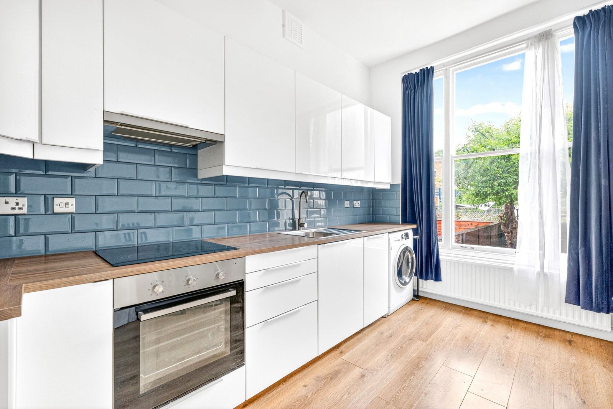 Flat Fonthill Road in Greater London