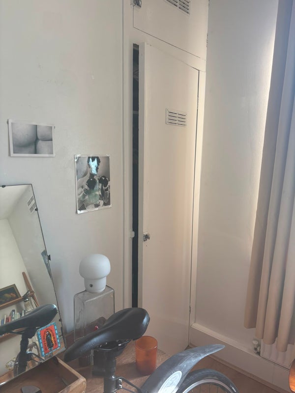 Room Warwick Grove in Greater London