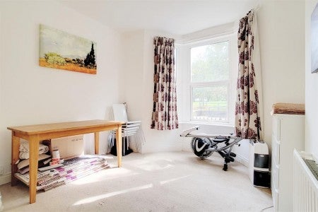 Flat Chatham Street in Greater London