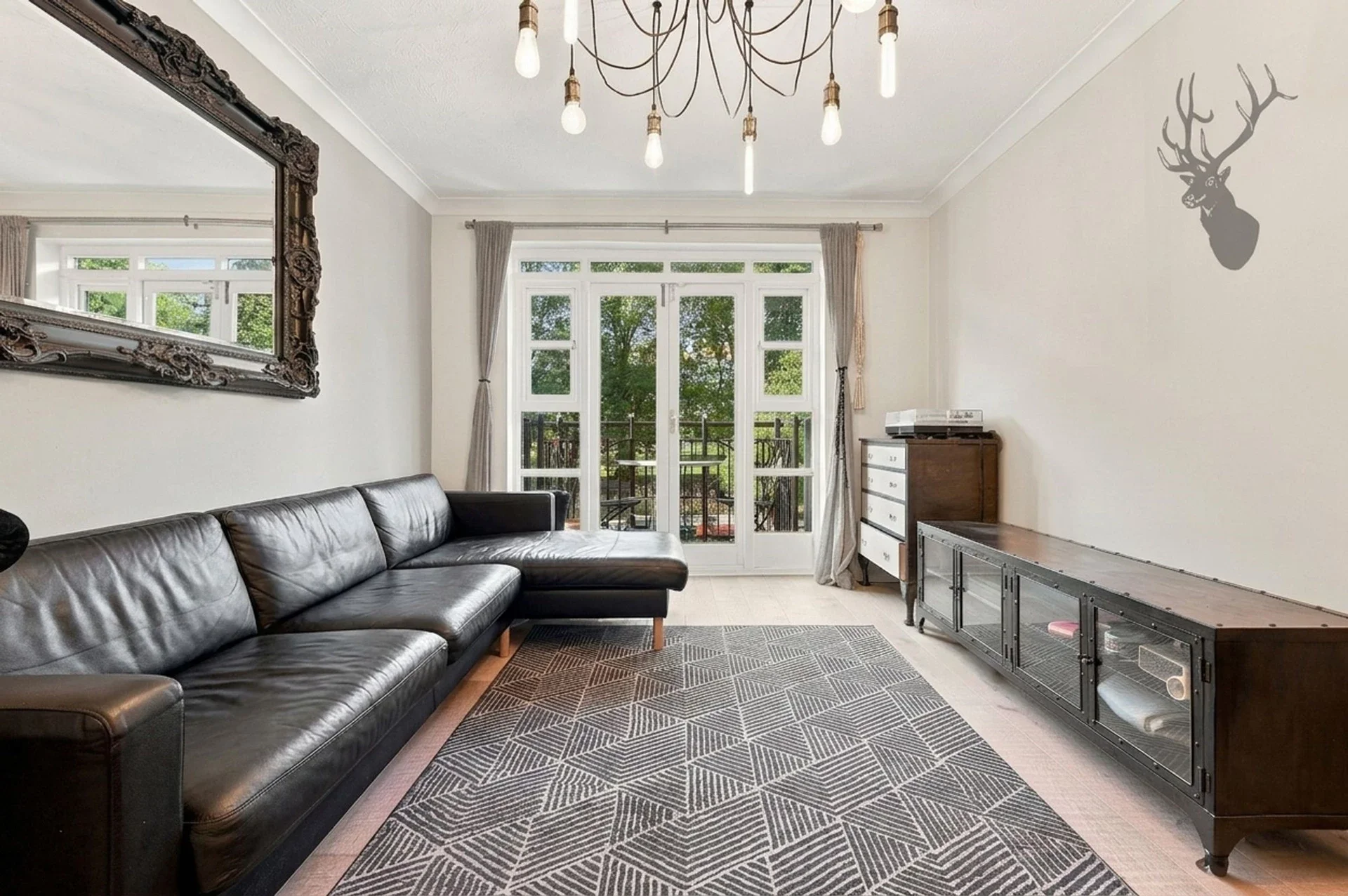 House Court Yard in Greater London