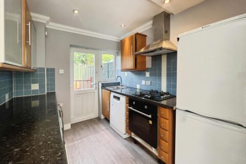 Flat Brunswick Place in Basingstoke and Deane
