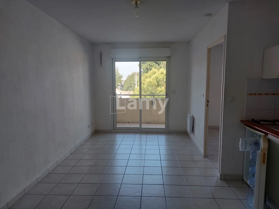 Appartement Avenue du Maréchal Juin à Nîmes