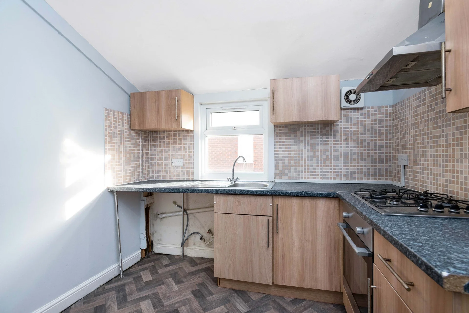 Flat Bexley High Street in Greater London