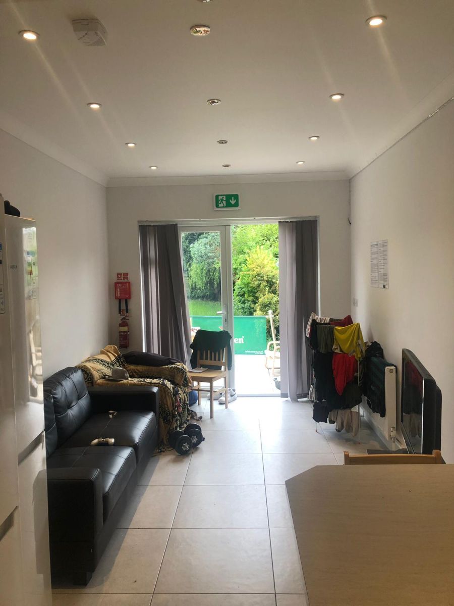 Room Great North Way in Greater London