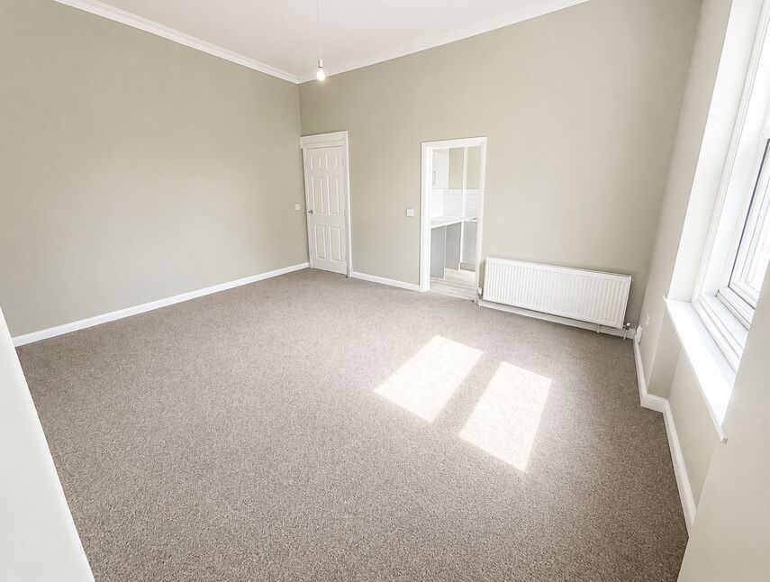 Flat West Parade in Grimsby