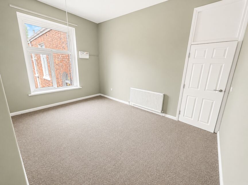 Flat West Parade in Grimsby