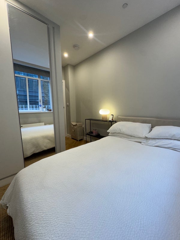 Room Clapham Common North Side in Greater London