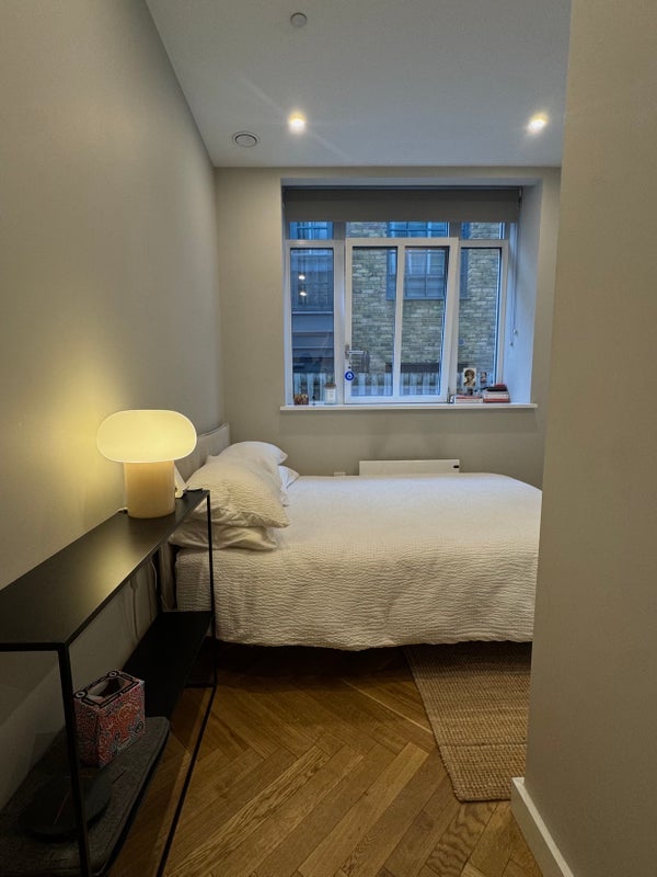 Room Clapham Common North Side in Greater London
